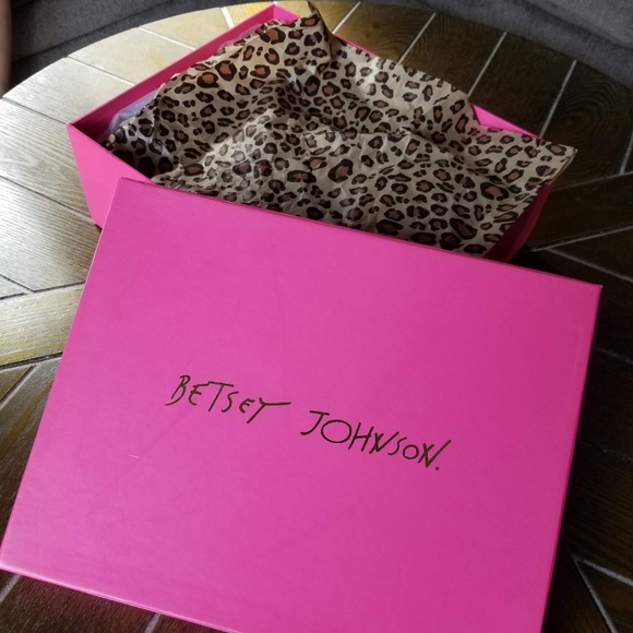 Betsey Johnson Suede Kalen Peep Toe Pumps - Picture 2 of 10